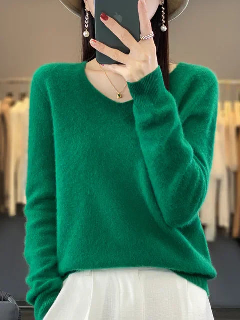 Amelia - Luxurious Sweater