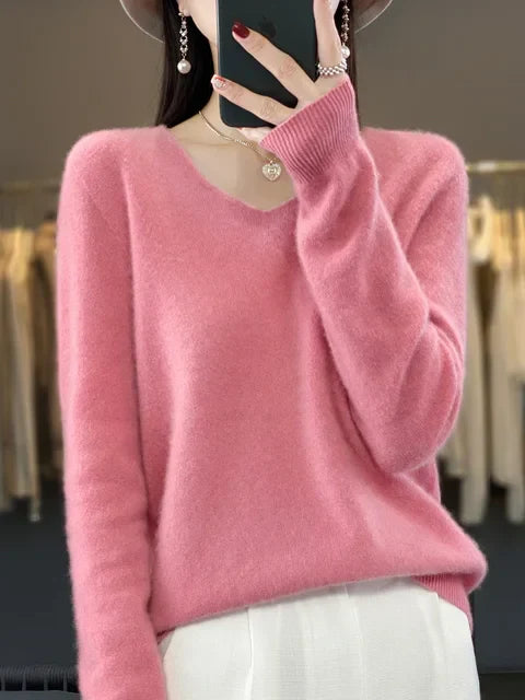 Amelia - Luxurious Sweater