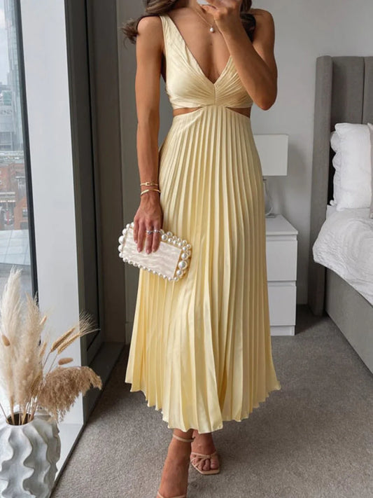 Emilly - Sleeveless Elegant Dress